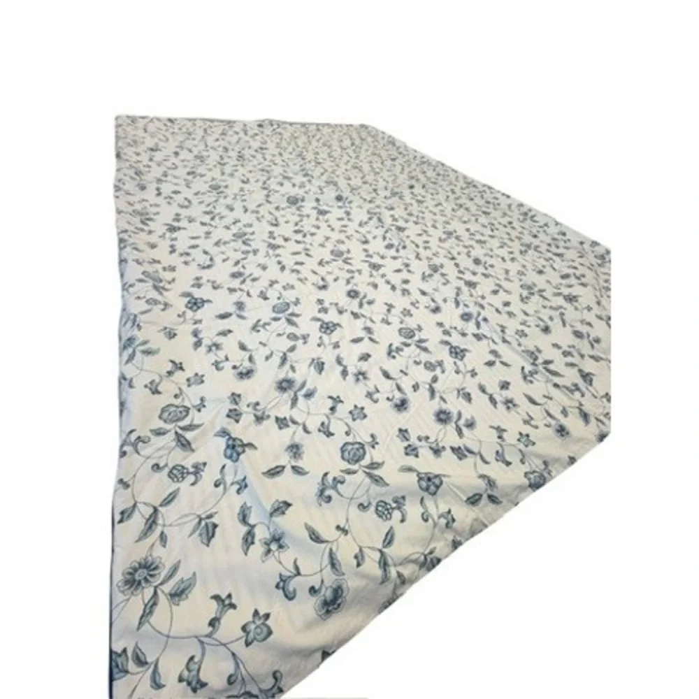 Reversible Blue White Floral & Stripe Duvet Cover& Matching Dust RuffleUSA Twin‎